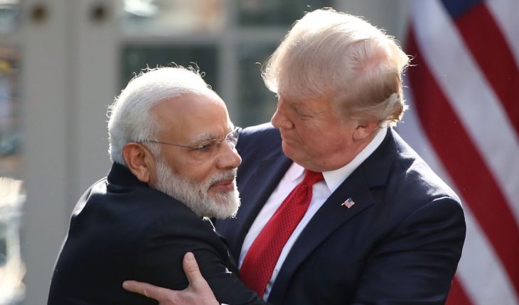 Donald Trump & Narendra Modi Greeting Each Other.